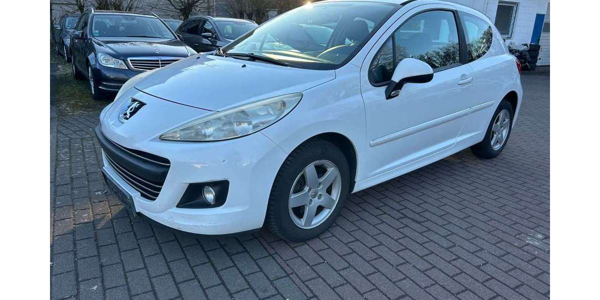 Peugeot 207 150.000 km 1.990 &euro; Wettenberg 35435