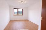 Etagenwohnung Burghausen - 3.5 Zimmer, 82 m&sup2;, 1.100&euro; | Angebot:25637997