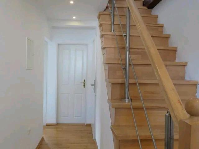 Reihenhaus Rotthalmünster - 6 Zimmer, 135 m&sup2;, 190.000&euro; | Angebot:27023820