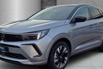 Opel Grandland (X) 48.317 km 25.980 &euro; Oldenburg in Holstein 23758