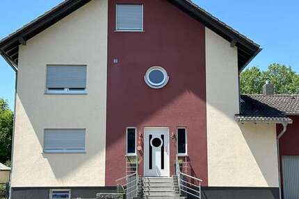 Haus zum Kaufen in Bischofsheim 798.000 € 191 m² 6 zimmer