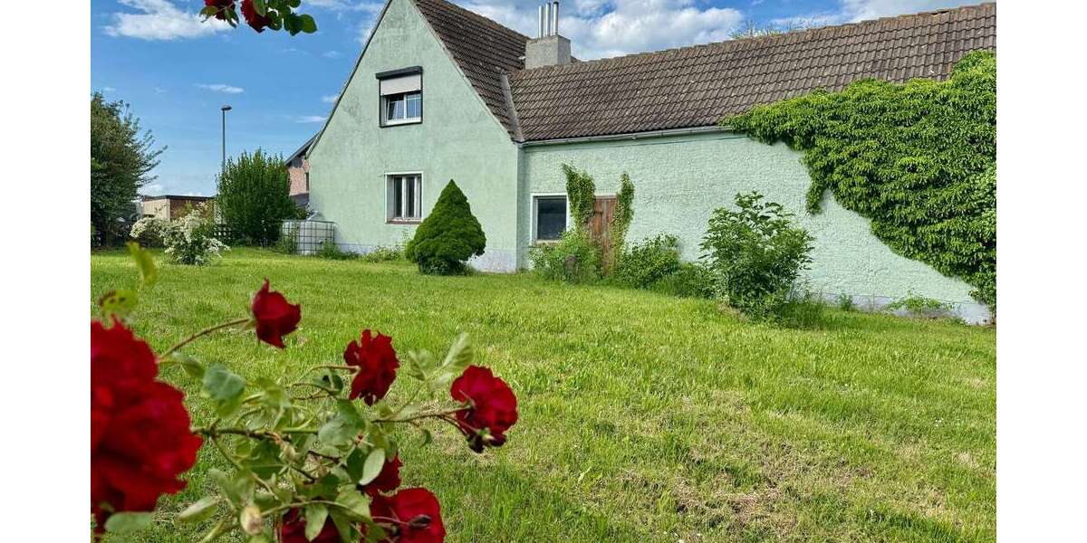 Einfamilienhaus Mücheln - 6 Zimmer, 140 m&sup2;, 99.000&euro; | Angebot:26841239