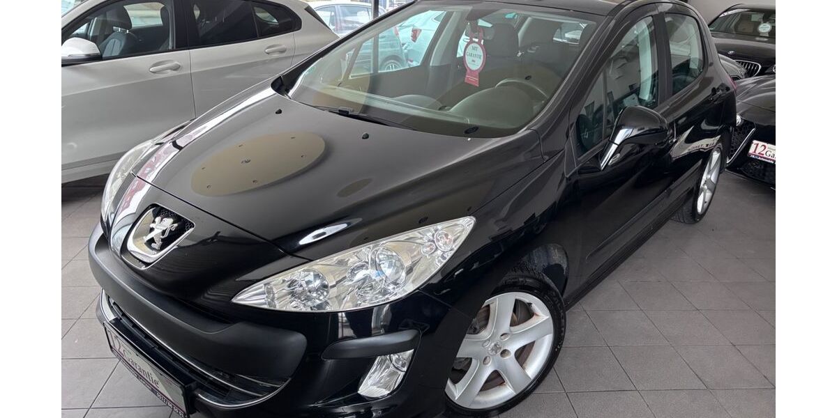 Peugeot 308 111.000 km 4.490 &euro; Laatzen 30880