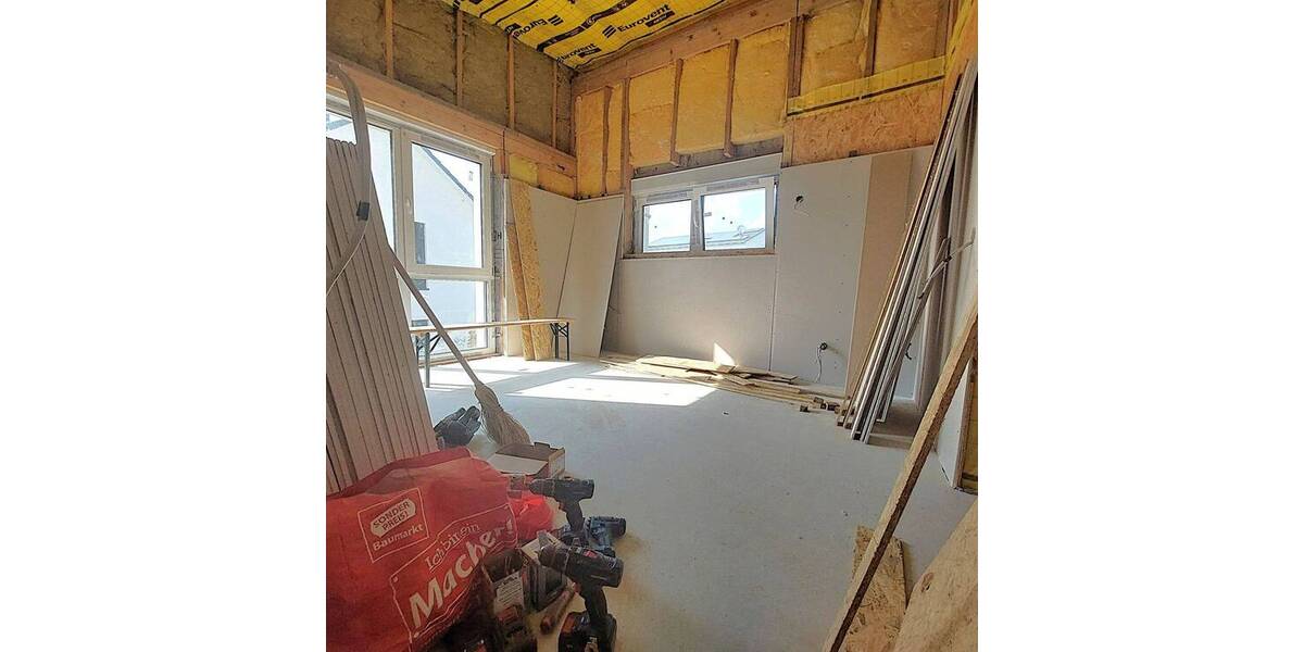 Doppelhaushälfte Creußen - 5 Zimmer, 144 m&sup2;, 389.000&euro; | Angebot:26391856