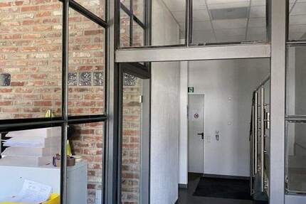 Gewerbeobjekt Ulm Donautal - 1 Zimmer, 597 m&sup2;, 4.776&euro; | Angebot:25355569