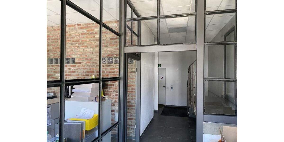 Gewerbeobjekt Ulm Donautal - 1 Zimmer, 597 m&sup2;, 4.776&euro; | Angebot:25355569