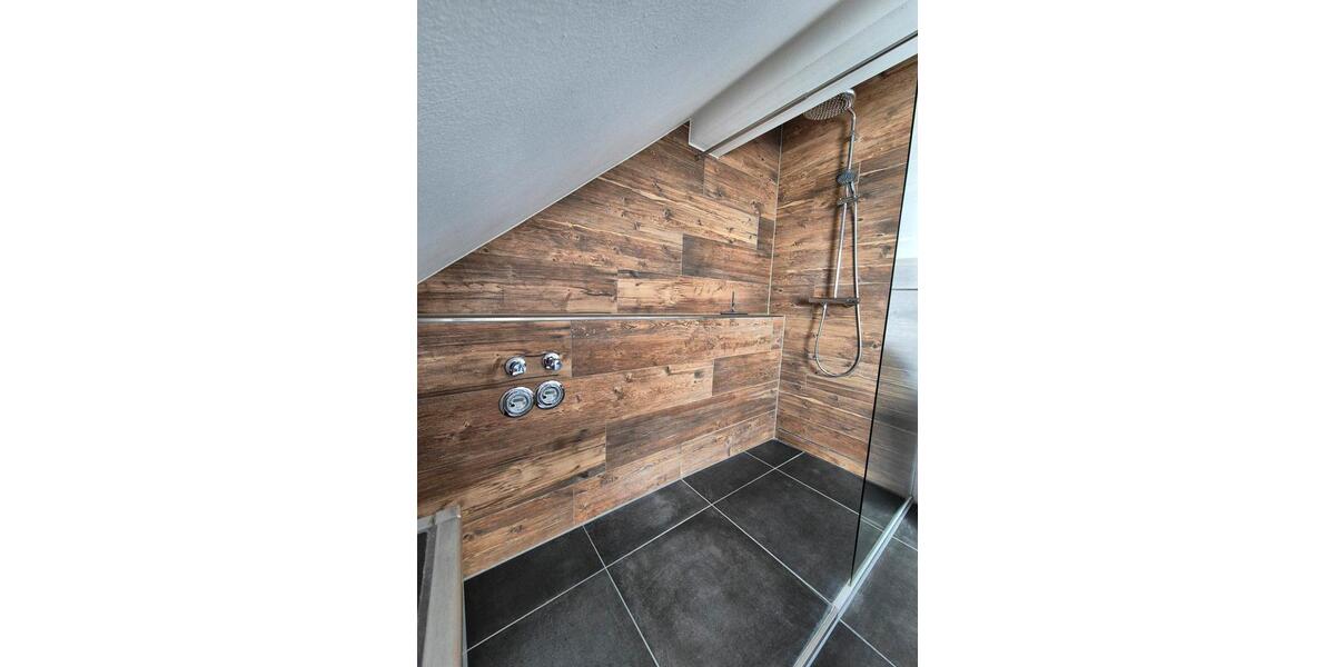 Dachgeschoßwohnung Ingolstadt Nordost - 2 Zimmer, 55 m&sup2;, 900&euro; | Angebot:26383209