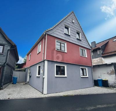 FAKTOR VON 12 - SOLIDES INVESTMENT IN RUHIGER LAGE - Mehrfamilienhaus, Wohnhaus Schleusingen | Angebot:24992073