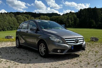 Mercedes-Benz B 180 146.260 km 7.499 &euro; feldkirchen - westerham 83620