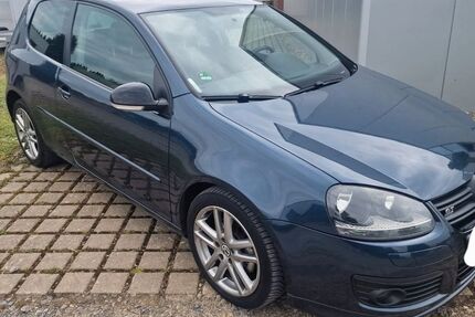 VW Golf 198.000 km 3.900 &euro; Barntrup 32683