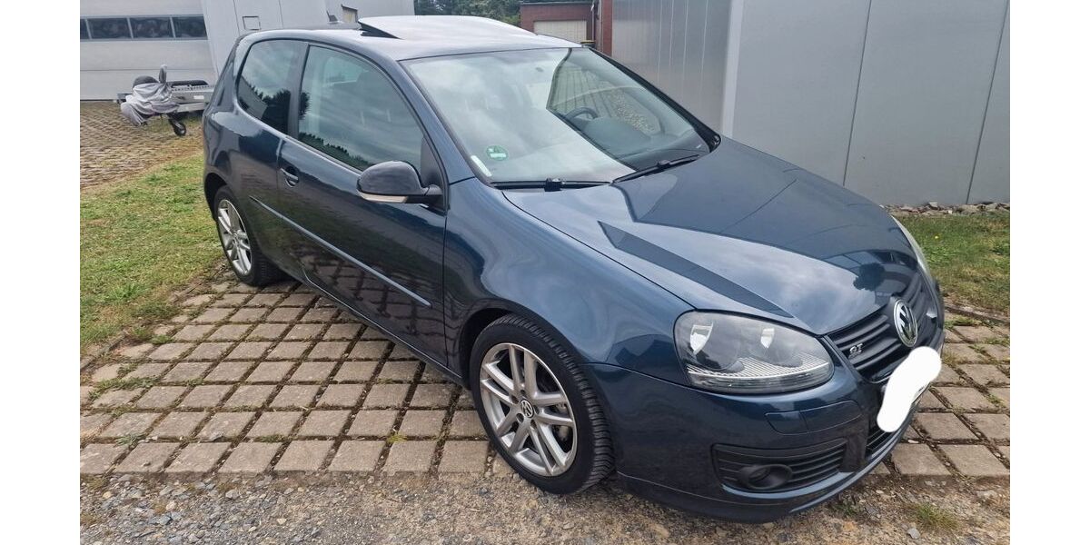 VW Golf 198.000 km 3.900 &euro; Barntrup 32683