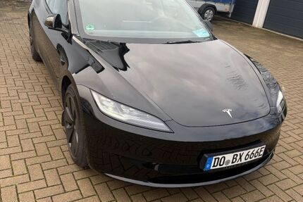 Tesla Model 3 22.500 km 35.200 &euro; Dortmund 44265