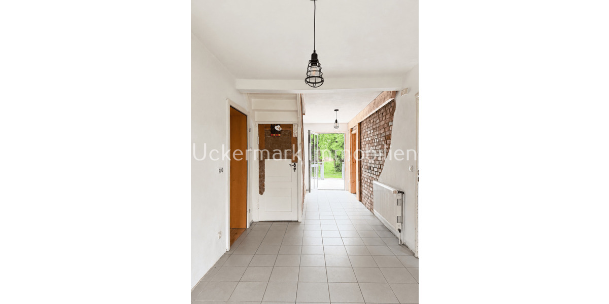 Einfamilienhaus Woldegk Bredenfelde - 8 Zimmer, 220 m&sup2;, 369.000&euro; | Angebot:26788101