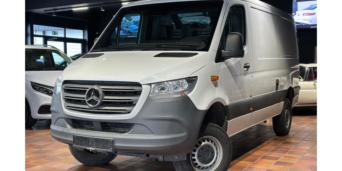 Mercedes-Benz Sprinter 21.866 km 61.821 &euro; Bonn 53177