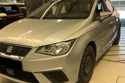 Seat Ibiza 89.500 km 10.499 &euro; Mainburg 84048