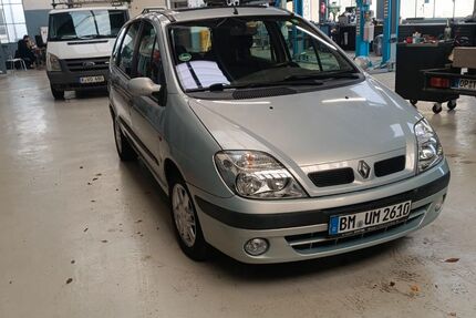 Renault Scenic 111.200 km 2.199 € Brühl 50321