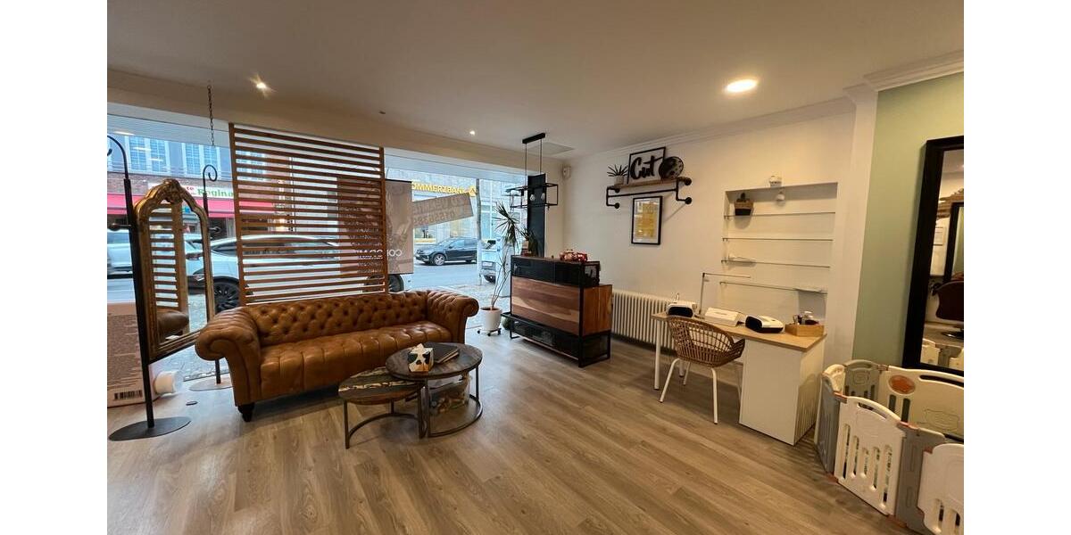 Ladenlokal , Gewerbe Einzelhandel Geschäftsraum zimmer