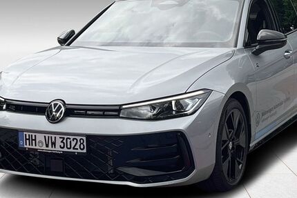 VW Passat Variant 8.250 km 59.888 &euro; Hamburg 22303