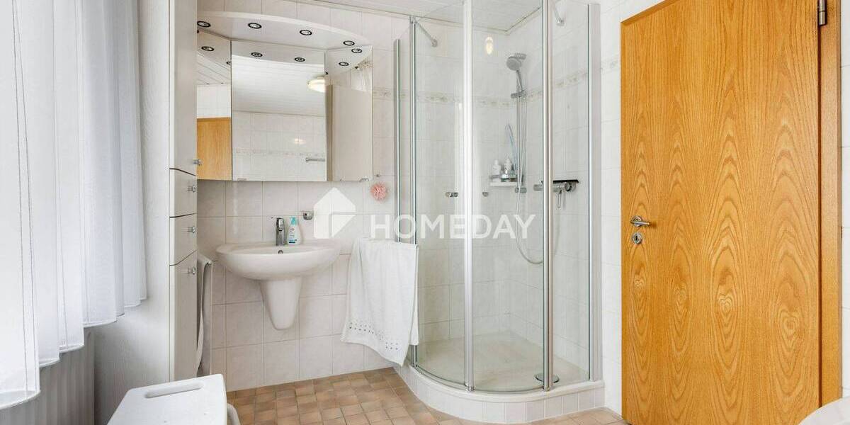 Doppelhaushälfte Wiehl Neuklef - 8 Zimmer, 231 m&sup2;, 369.000&euro; | Angebot:26569191