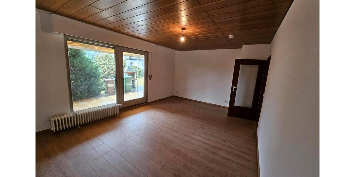 Bungalow Eckental - 3 Zimmer, 75 m&sup2;, 1.500&euro; | Angebot:25204848
