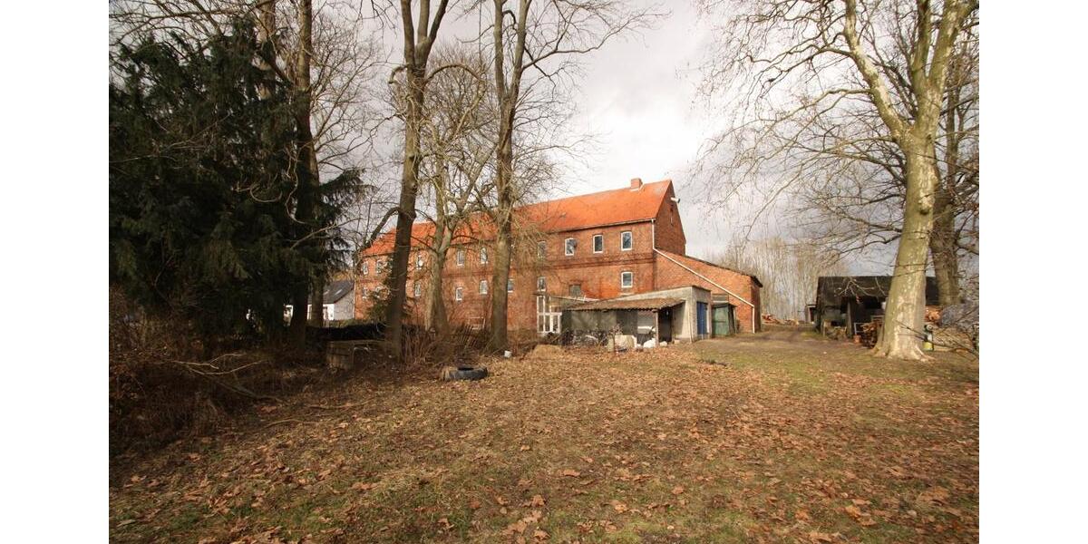 Einfamilienhaus Seehausen (Altmark) - 17 Zimmer, 518 m&sup2;, 238.500&euro; | Angebot:26824929