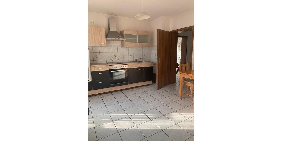 Dachgeschoßwohnung Nümbrecht - 2 Zimmer, 84 m&sup2;, 700&euro; | Angebot:24616438