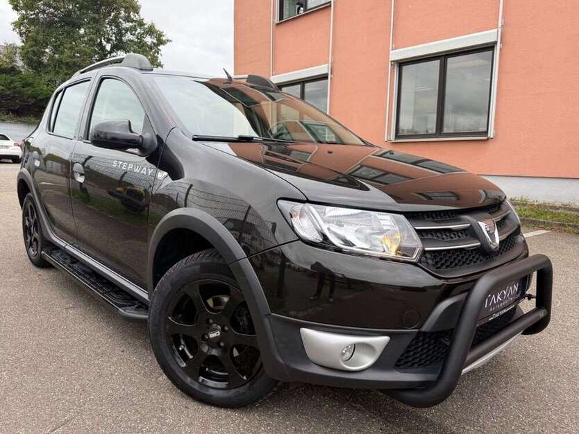 Dacia Sandero 79.000 km 6.990 € Edingen-Neckarhausen 68535