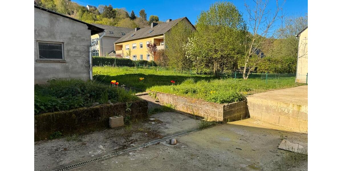 Mehrfamilienhaus, Wohnhaus Echternacherbrück - 6 Zimmer, 207 m&sup2;, 285.000&euro; | Angebot:26222783