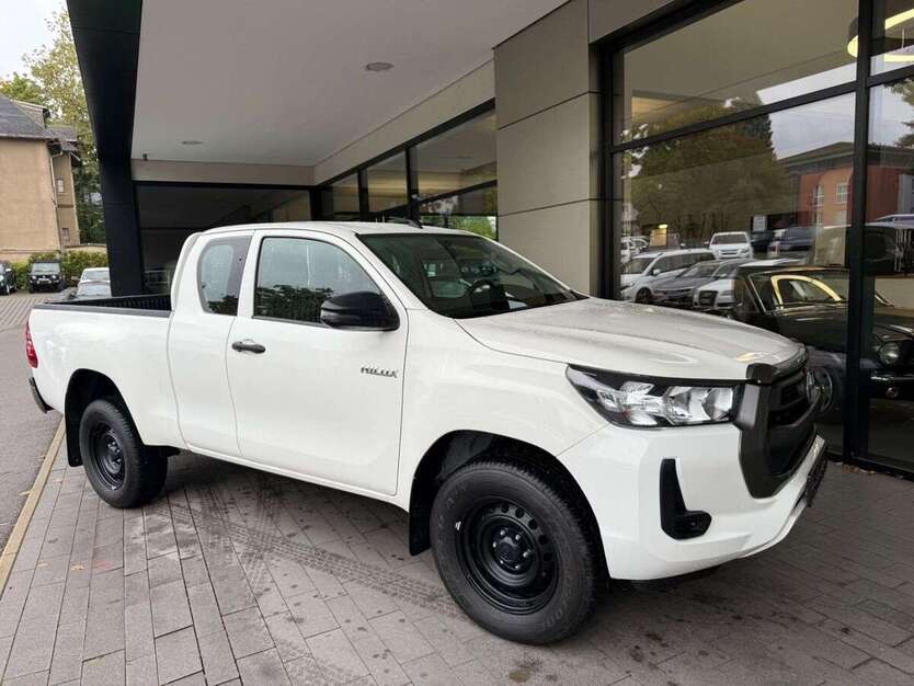 Toyota Hilux 36.093 km 37.995 € Chemnitz 09114