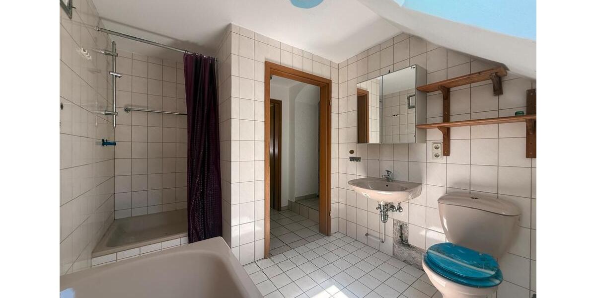 Einfamilienhaus Spiesen-Elversberg Elversberg - 7 Zimmer, 150 m&sup2;, 121.000&euro; | Angebot:26960849