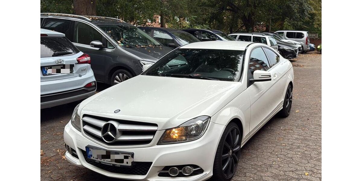 Mercedes-Benz C 180 180.000 km 8.200 &euro; Kiel 24145
