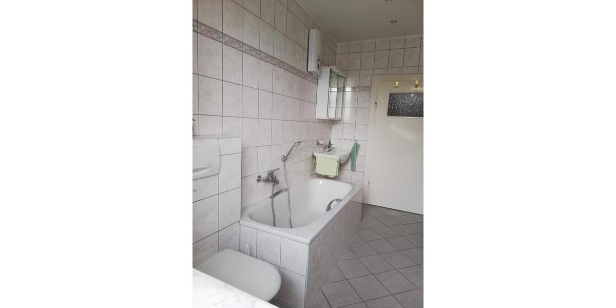 Erdgeschoßwohnung Braubach - 3 Zimmer, 70 m&sup2;, 120.000&euro; | Angebot:25298743