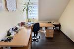 Schöne DHH mit EinliegerWohnung, Garage und zwei Stellplätzen in Großhabersdorf