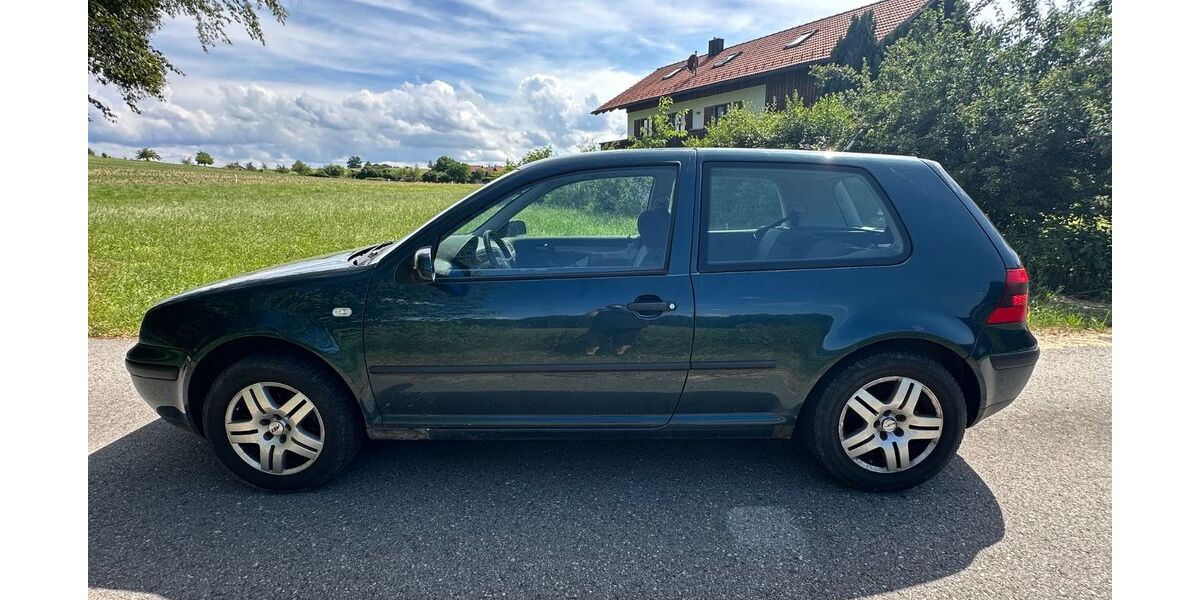 VW Golf 280.000 km 950 &euro; Degerndorf 82541