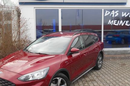 Ford Focus 64.365 km 17.990 &euro; Radeberg 01454