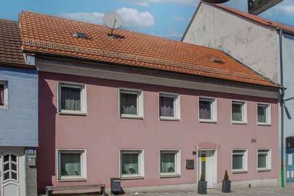 Haus Landau - 6 Zimmer, 180 m&sup2;, 220.000&euro; | Angebot:26633244
