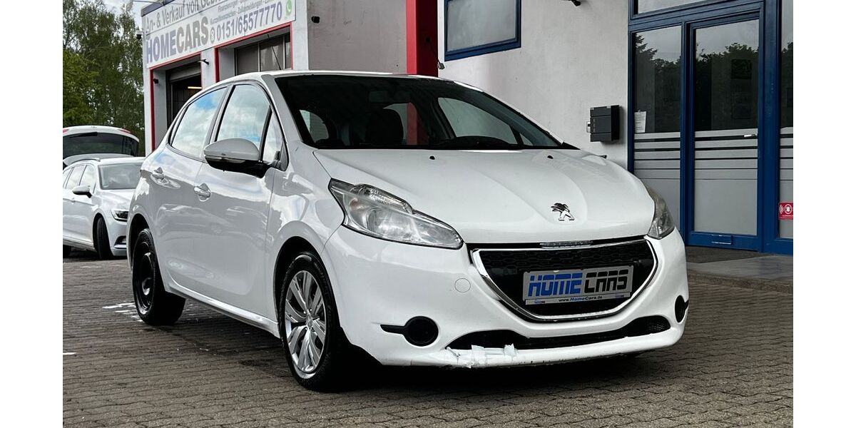 Peugeot 208 300.000 km 3.450 &euro; Oberndorf am Neckar 78727