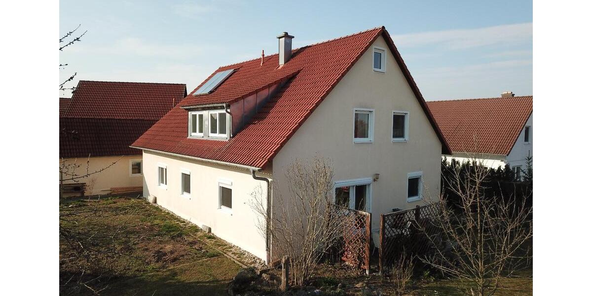 Einfamilienhaus Mönchsroth - 8 Zimmer, 216 m&sup2;, 535.000&euro; | Angebot:26990356