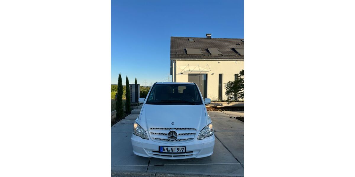 Mercedes-Benz Vito 217.885 km 11.599 &euro; Korb 71404