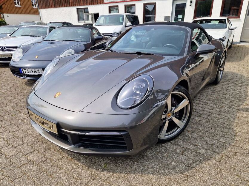 992