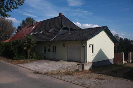 Doppelhaushälfte