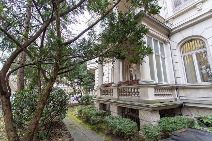 Wohnung zum Kaufen in Wiesbaden 299.000 € 92.48 m²
