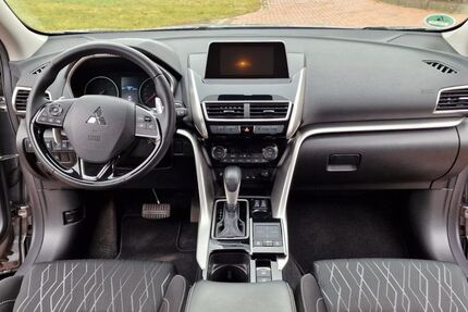 Mitsubishi Eclipse Cross 94.300 km 14.300 &euro; Stuhr 28816