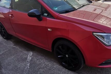 Seat Ibiza 97.000 km 5.450 € Berlin 13409