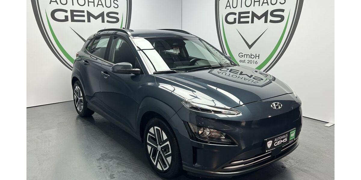 Hyundai KONA 11.628 km 18.900 &euro; Königswinter 53639