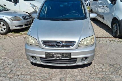 Opel Zafira 162.000 km 3.300 &euro; Berlin 12105