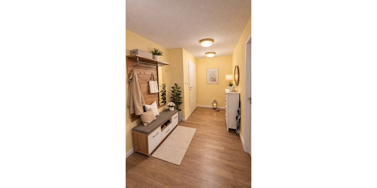 Etagenwohnung Wildberg - 3 Zimmer, 98 m&sup2;, 365.000&euro; | Angebot:26036992