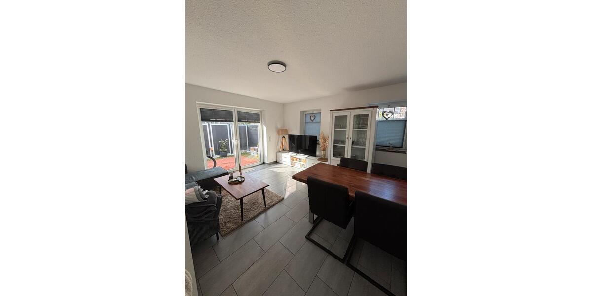 Doppelhaushälfte Westerholt - 4 Zimmer, 100 m&sup2;, 1.000&euro; | Angebot:26310077