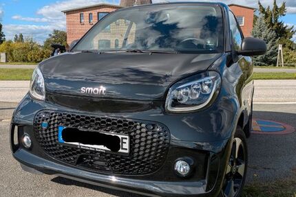 Smart ForTwo 17.900 km 13.390 € Geesthacht 21502