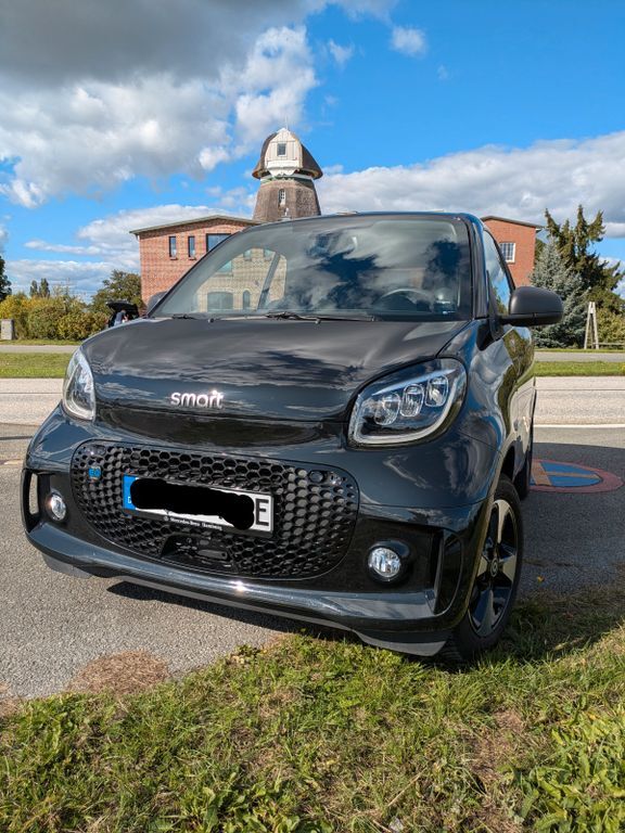 Smart ForTwo 17.900 km 13.390 € Geesthacht 21502